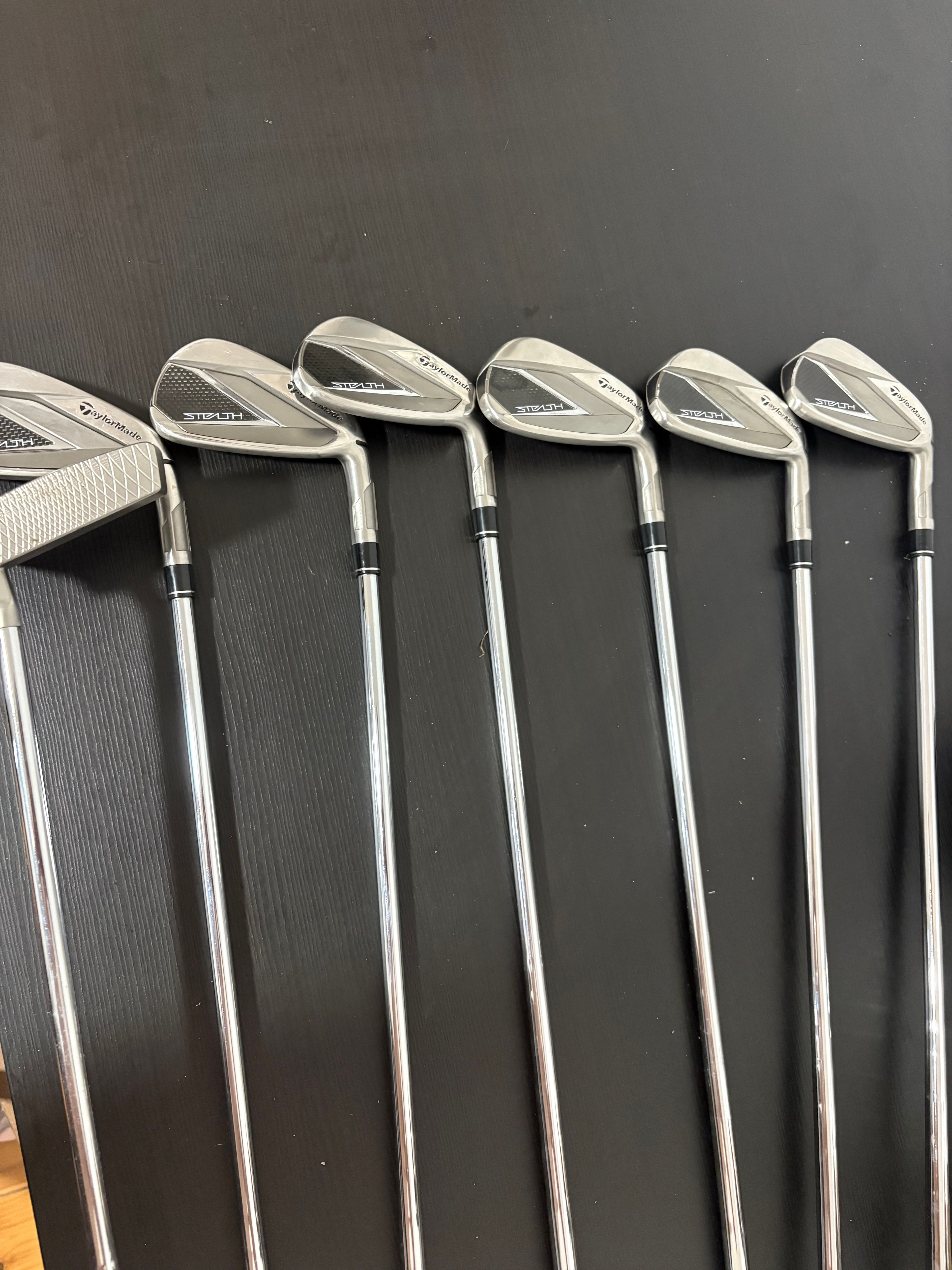 Taylormade stealth irons 