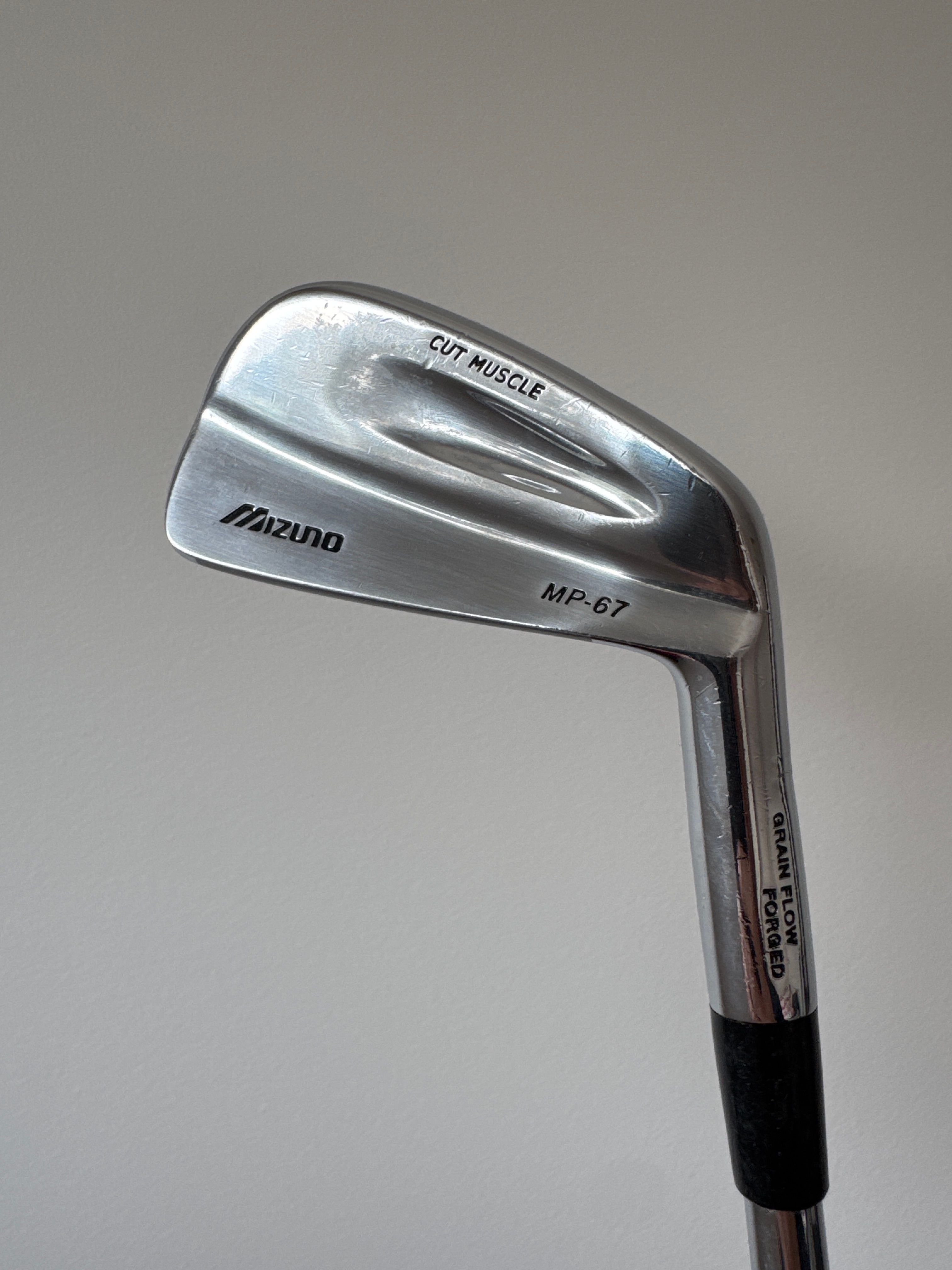 Mizuno MP-67 cut muscle irons set, 2i to PW, Stiff